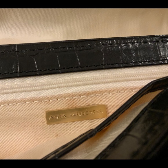AqUA MADONNA BLACK LEATHER CLUTCH /crocodile - Picture 7 of 8
